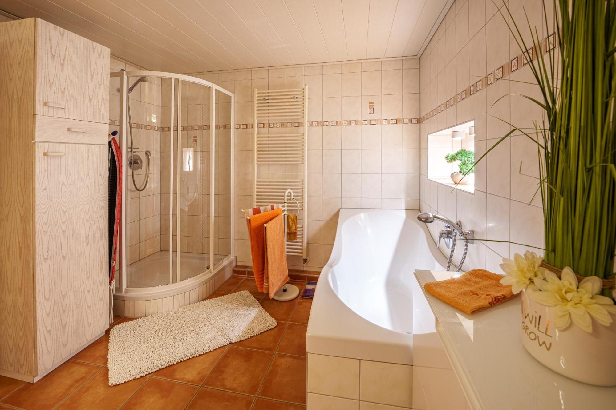 Wilhelm Appartements 100Qm Im Zentrum Brackenheim Naehe Tripsdrill Zewnętrze zdjęcie